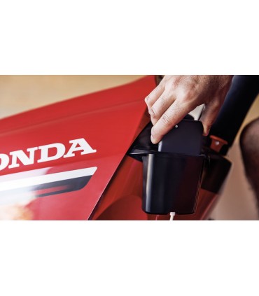 TRATTORINO HONDA HF2417HM, AVANZAMENTO IDROSTATICO,LARGHEZZA TAGLIO 102 CM BILAMA, MOTORE GCV530 BENZINA, BICILINDRICO,RACCOLTA/