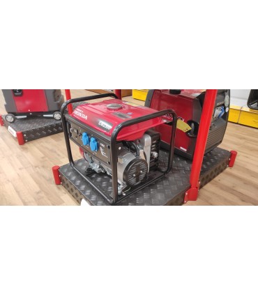 GENERATORE HONDA EM2300,TENSIONE 220V,POTENZA 2,0KW USO CONTINUATIVO, MOTORE GX160,PESO 40 KG.