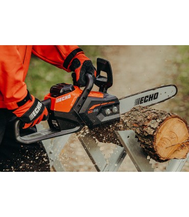 MOTOSEGA ECHO A BATTERIA 40V,CATENA 3/8 45 MAGLIE,PESO 2,9KG. -DCS310-