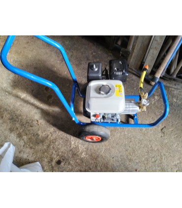 IDROPULITRICE MM MMP 171,MOTORE HONDA GP200,6CV A BENZINA,POTENZA 170 BAR,10 MT TUBO ALTA PRESSIONE,PISTOLA E LANCIA 120CM. -MMP