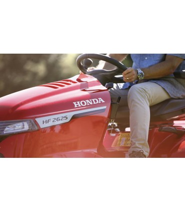 TRATTORINO HONDA HF2625HM,AVANZAMENTO IDROSTATICO,LARGHEZZA TAGLIO122CM ,MOTORE GCV690 BENZINA,BICILINDRICO,RACCOLTA/MULKING,PES