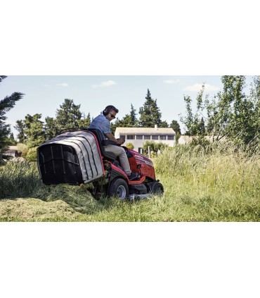 TRATTORINO HONDA HF2625HM,AVANZAMENTO IDROSTATICO,LARGHEZZA TAGLIO122CM ,MOTORE GCV690 BENZINA,BICILINDRICO,RACCOLTA/MULKING,PES