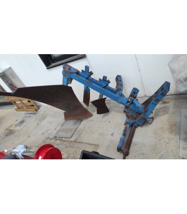 ARATRO CON ALA MP4 SPOSTAMENTO LATERALE MONOVOMERE