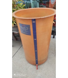 BOTTE IN VETRORESINA 200LT CON COPERCHIO E POMPA ARIA