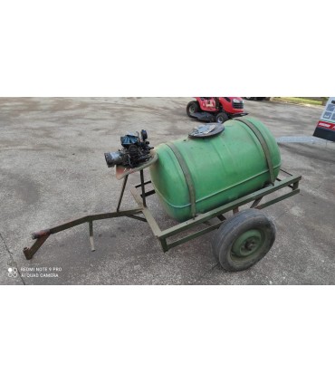 CARRELLO A TRAINO PER MOTOCOLTIVATORE CON POMPA A 2 MEMBRANE